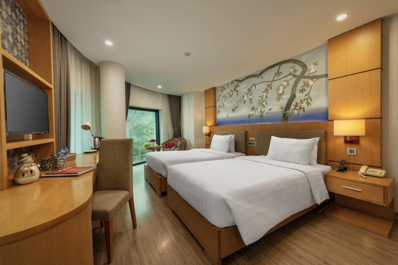 Halo Hanoi Hotel Екстериор снимка