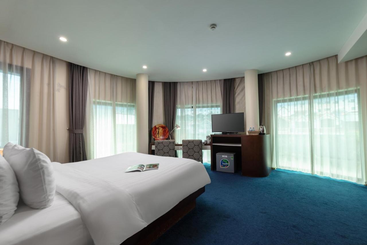 Halo Hanoi Hotel Екстериор снимка