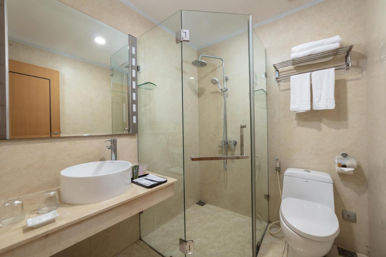 Halo Hanoi Hotel Екстериор снимка
