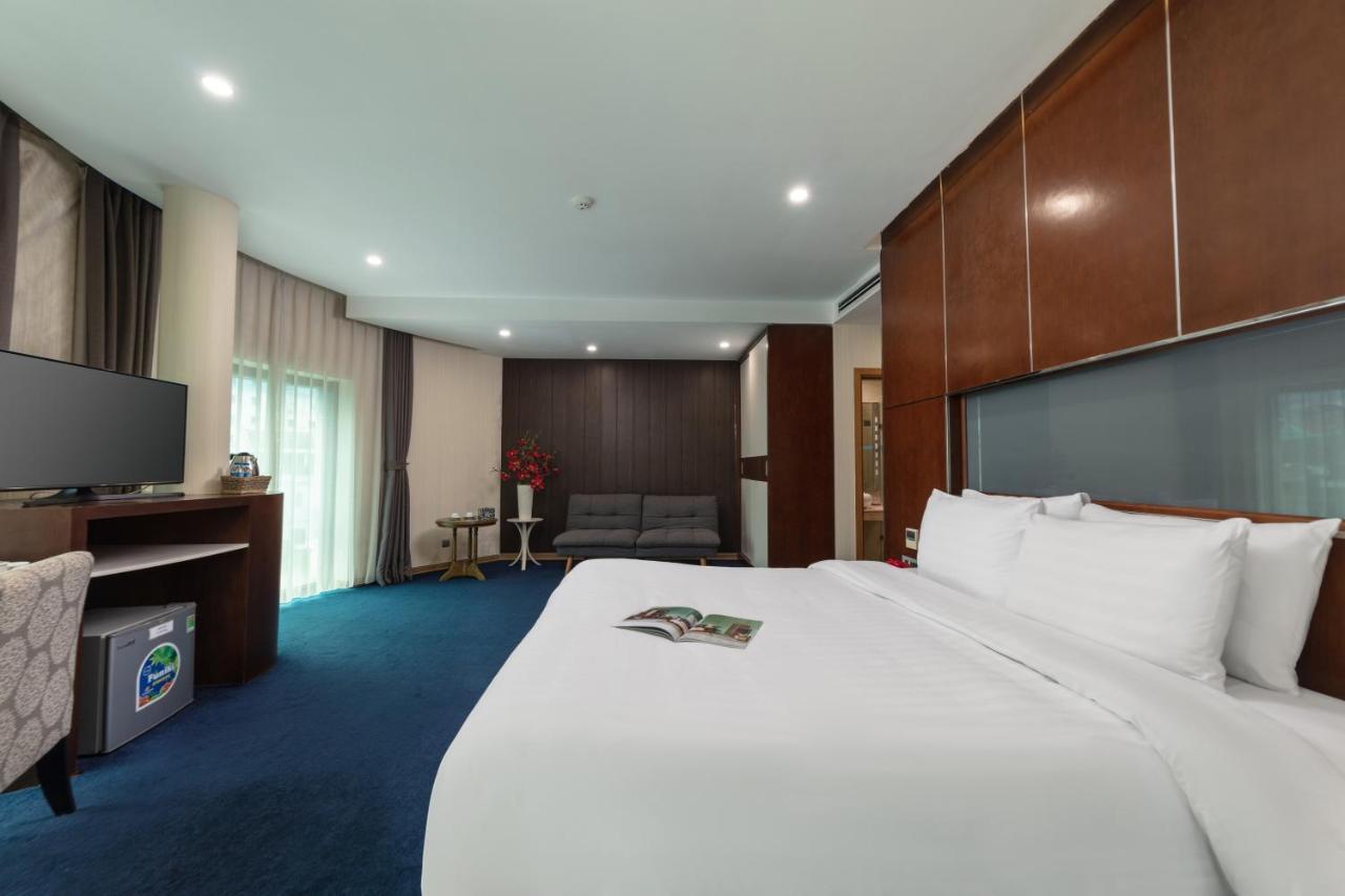 Halo Hanoi Hotel Екстериор снимка