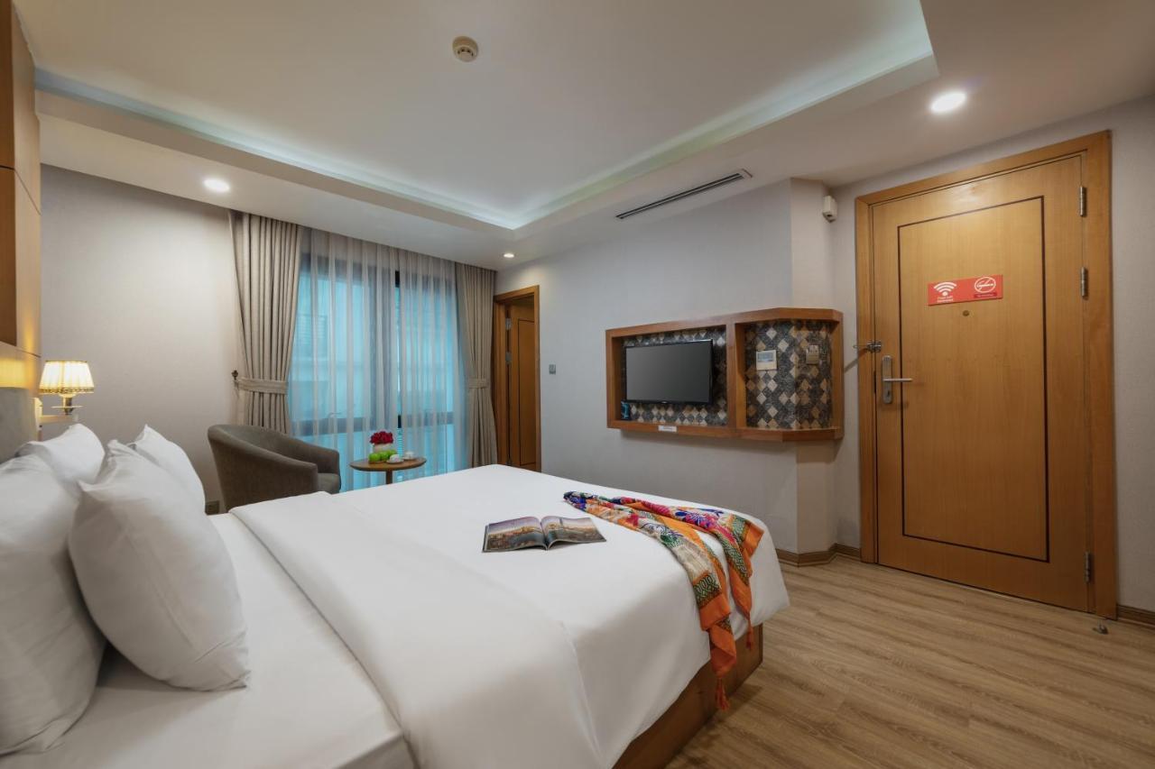 Halo Hanoi Hotel Екстериор снимка